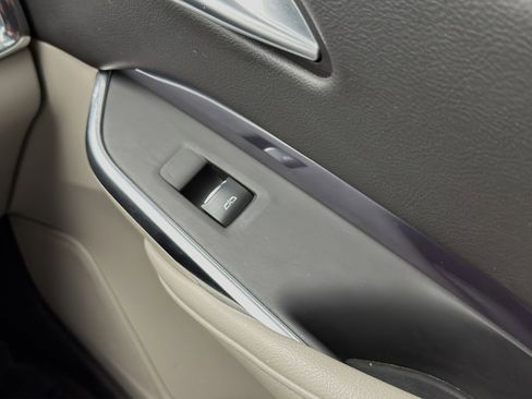 Used 2023 Cadillac XT4 Luxury image 15