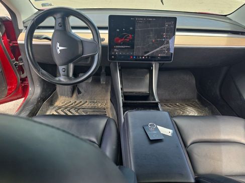 Used 2018 Tesla Model 3 Long Range RWD image 2