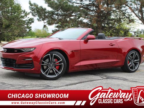 Used 2023 Chevrolet Camaro SS RWD image 1