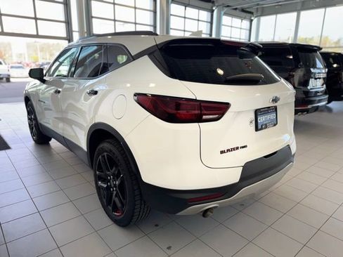 Certified 2023 Chevrolet Blazer LT AWD/4WD image 40