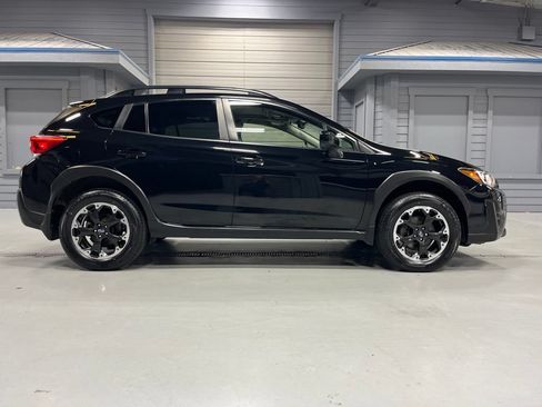 Used 2023 Subaru Crosstrek 2.0i Premium AWD/4WD image 7