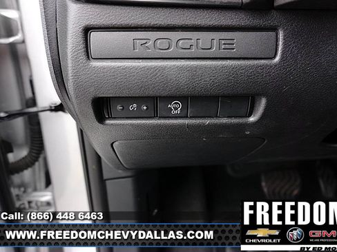 Used 2024 Nissan Rogue S FWD image 20