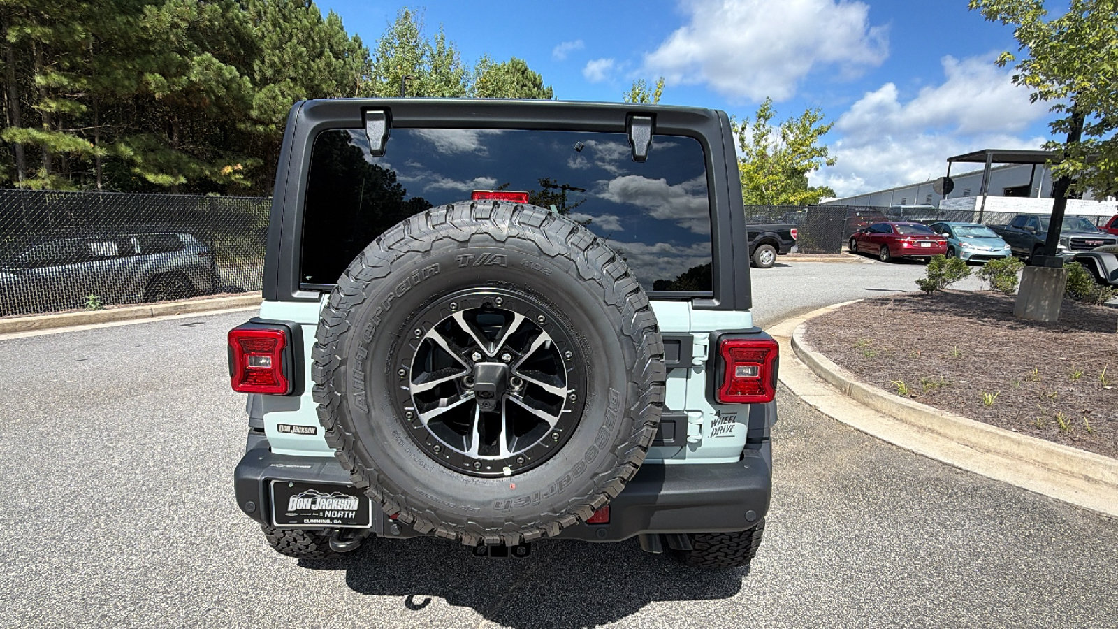 New 2027 Jeep Wrangler Unlimited Rubicon 392 AWD/4WD image 9