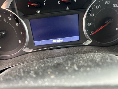 Certified 2023 Chevrolet Traverse LT FWD image 10