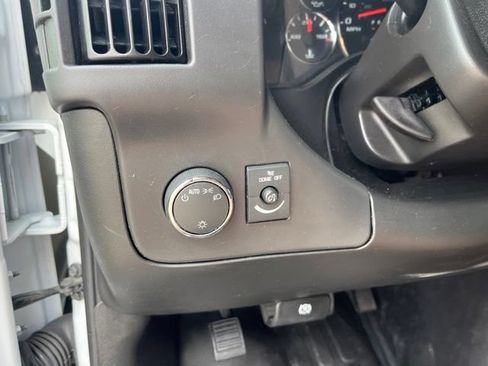 Used 2025 GMC Savana 2500 w/ Driver Convenience Package RWD image 17