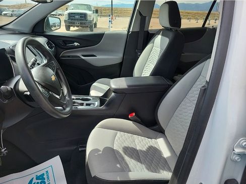 Used 2020 Chevrolet Equinox LT image 13