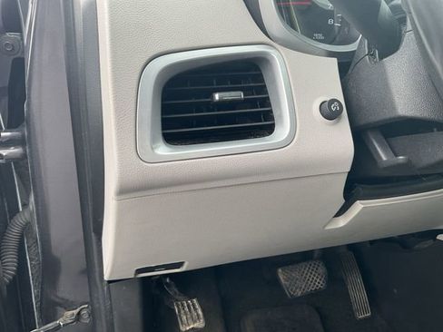 Used 2015 Chevrolet Equinox LT FWD image 16