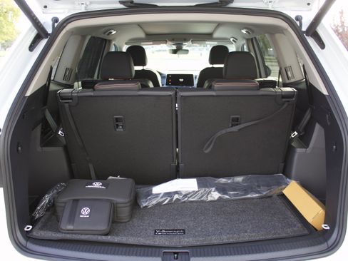 New 2026 Volkswagen Atlas Peak Edition image 30