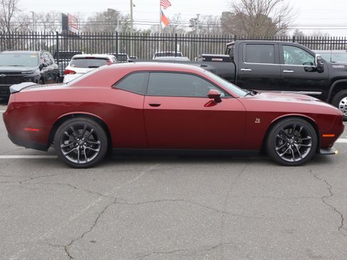 Used 2023 Dodge Challenger R/T Scat Pack w/ Plus Package image 22