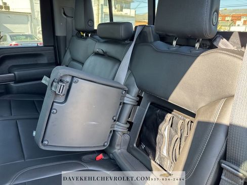 Used 2020 Chevrolet Silverado 2500 LTZ w/ LTZ Convenience Package image 21