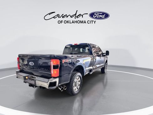 Used 2023 Ford F350 Lariat w/ Lariat Ultimate Package AWD/4WD image 8