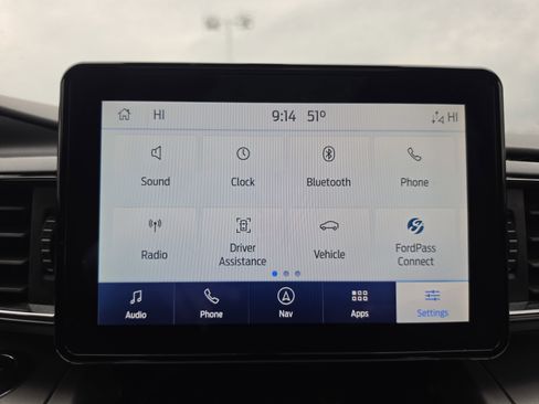 Used 2022 Ford Explorer XLT w/ Equipment Group 202A AWD/4WD image 29