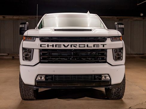 Used 2022 Chevrolet Silverado 2500 LTZ w/ LTZ Plus Package image 2