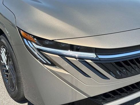 New 2026 Nissan Sentra SV w/ SV Convenience Package image 10