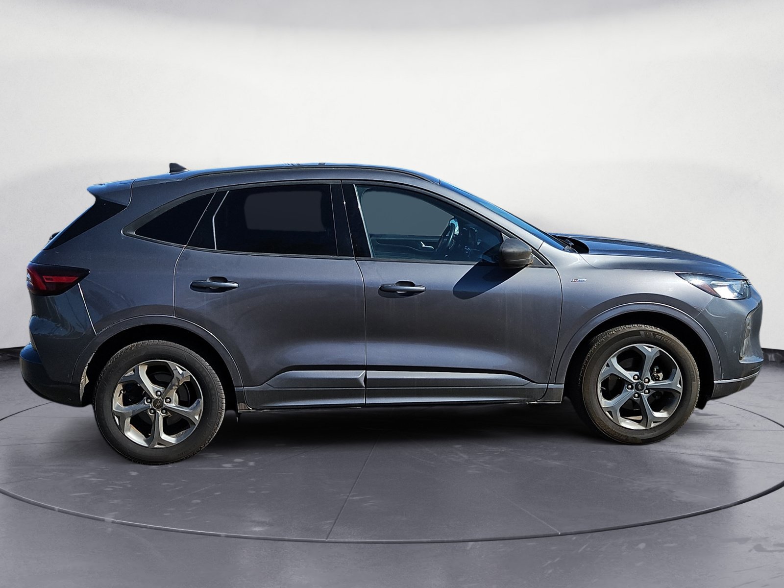 Used 2023 Ford Escape ST-Line AWD/4WD image 6
