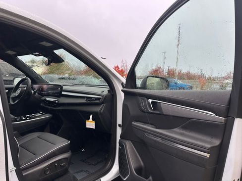 New 2026 Buick Enclave Preferred w/ Power Package image 11