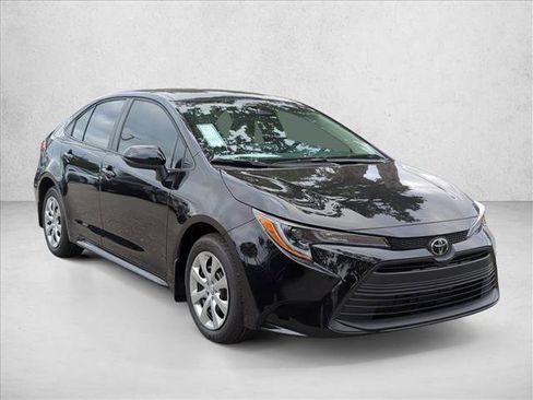 New 2026 Toyota Corolla LE image 3