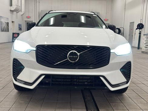 Used 2026 Volvo XC60 B5 Plus w/ Climate Package image 10