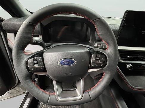 New 2026 Ford Explorer ST-Line w/ ST-Line Street Pack image 11