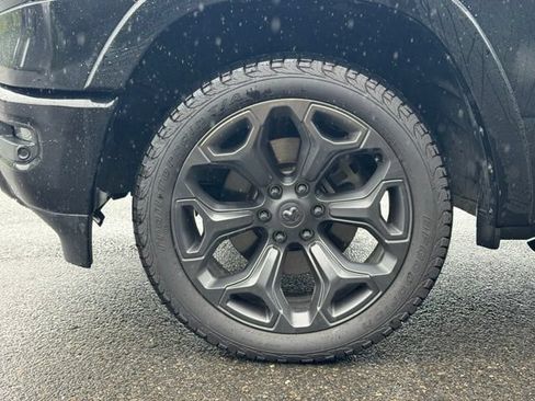 Used 2020 RAM 1500 Limited w/ Black Appearance Package AWD/4WD image 13