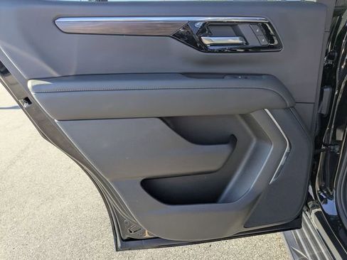 New 2026 Chevrolet Tahoe LS w/ LS Custom Edition AWD/4WD image 25