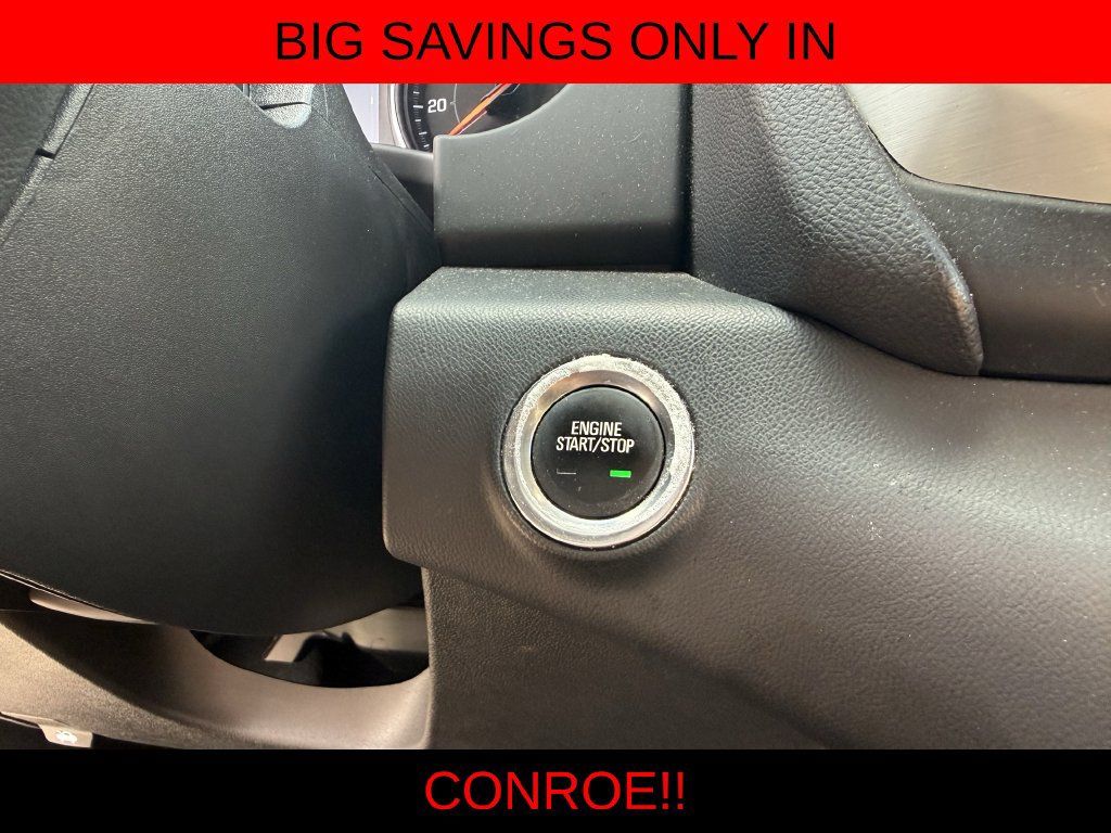 Used 2022 GMC Terrain SLT w/ Tech Package FWD image 18