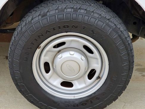 Used 2013 Ford F250 XL image 17