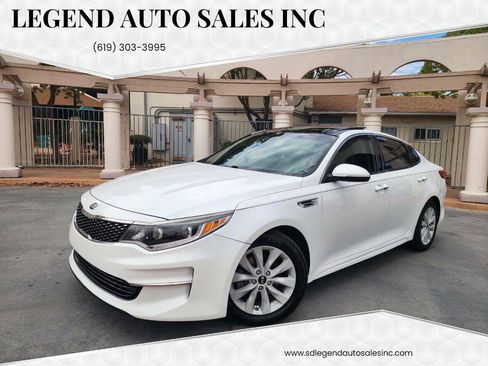 Used 2017 Kia Optima EX w/ Premium Package FWD image 1
