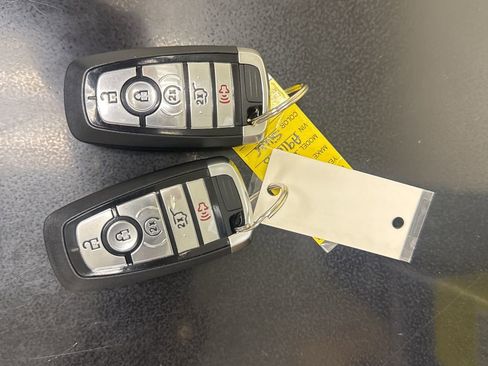 Certified 2024 Ford Edge SEL w/ Convenience Package image 36