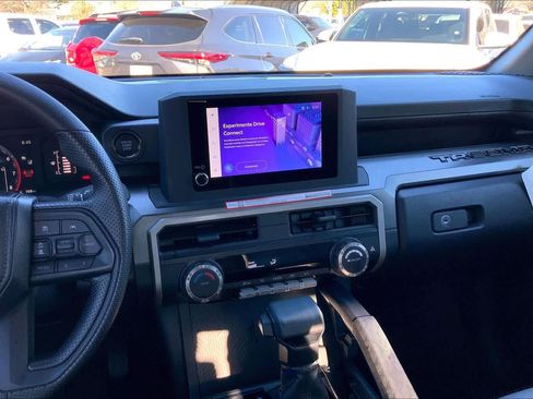 Used 2025 Toyota Tacoma SR5 image 7