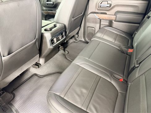 Used 2022 GMC Sierra 2500 Denali image 18