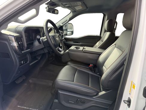 New 2026 Ford F250 Lariat image 9