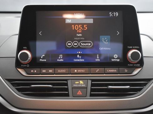 New 2025 Nissan Altima 2.5 SR image 10