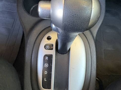 Used 2018 Nissan Versa Note SV FWD image 32