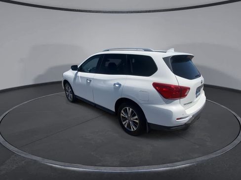 Used 2020 Nissan Pathfinder S AWD/4WD image 6
