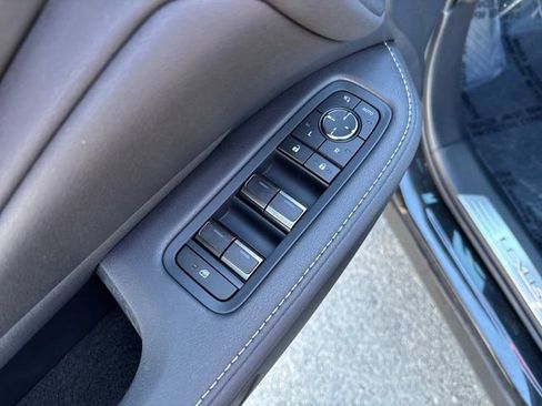 Used 2025 Lexus TX 350 AWD image 13