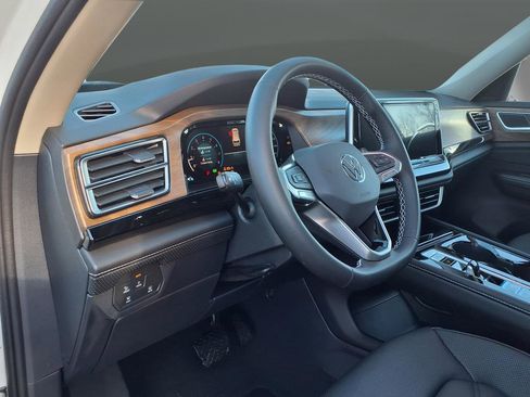 New 2026 Volkswagen Atlas SE image 51
