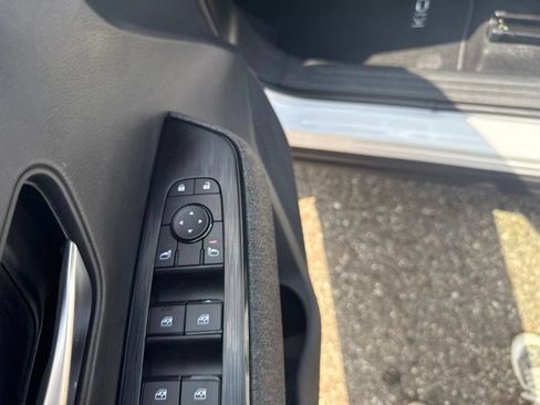 New 2026 Nissan Kicks SV w/ SV Premium Package AWD/4WD image 11