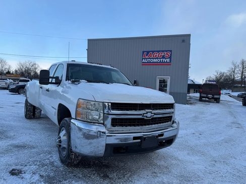 Used 2008 Chevrolet Silverado 3500 LT image 2