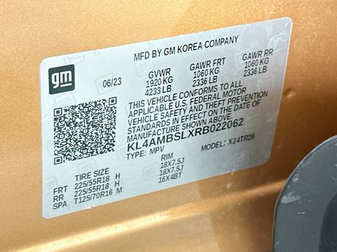 Used 2024 Buick Encore GX Preferred w/ Comfort Package FWD image 12