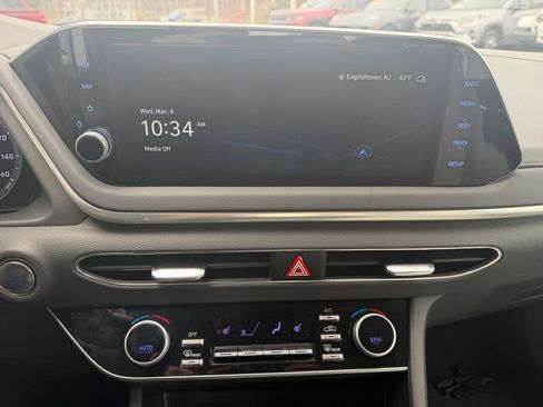 Used 2023 Hyundai Sonata SEL FWD image 16