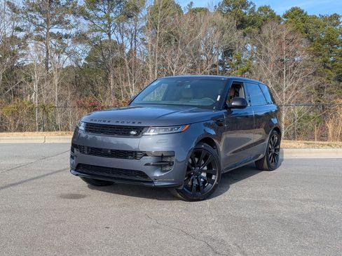 New 2026 Land Rover Range Rover Sport Dynamic SE image 1