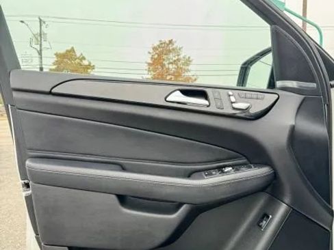 Used 2018 Mercedes-Benz GLE 43 AMG 4MATIC image 19