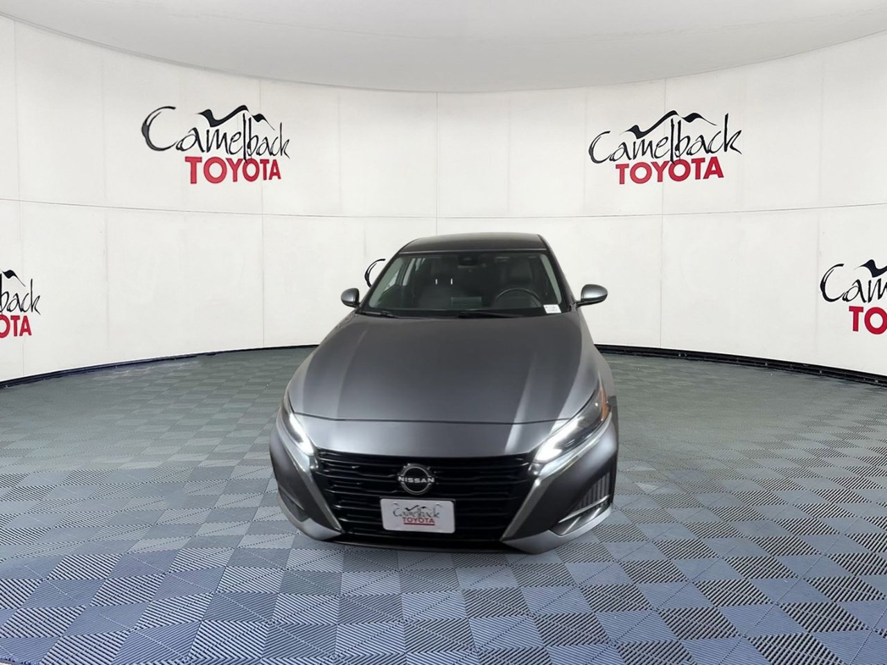 Used 2023 Nissan Altima 2.5 SV FWD image 6
