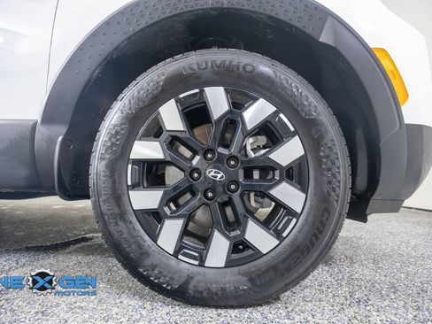 Used 2025 Hyundai Santa Cruz SEL AWD/4WD image 44