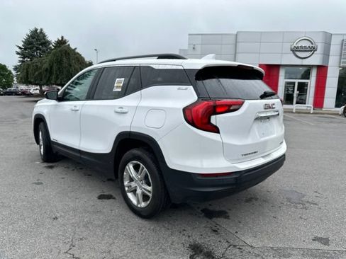 Used 2021 GMC Terrain SLE w/ Driver Convenience Package AWD/4WD image 3