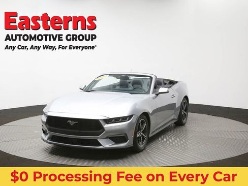 Used 2025 Ford Mustang Premium RWD image 51