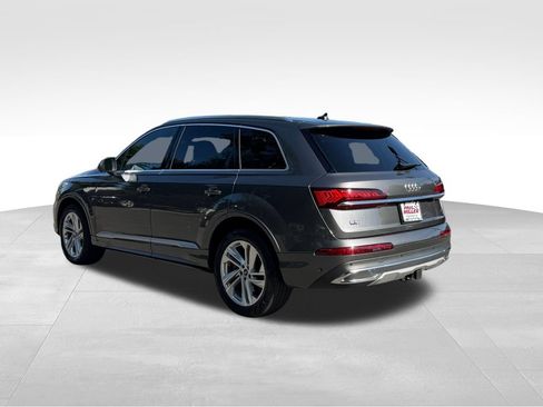 Used 2023 Audi Q7 3.0T Premium Plus w/ Premium Plus Package AWD/4WD image 6