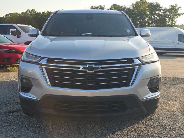 Used 2022 Chevrolet Traverse LT FWD image 9
