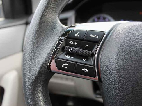 Used 2018 Hyundai Sonata SE image 15